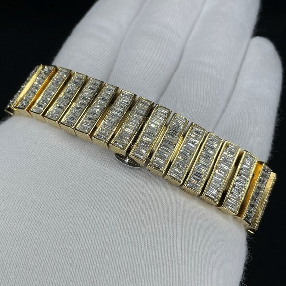 Square Diamond Luxury Design Iced Out Watch - Picture 6 of 7